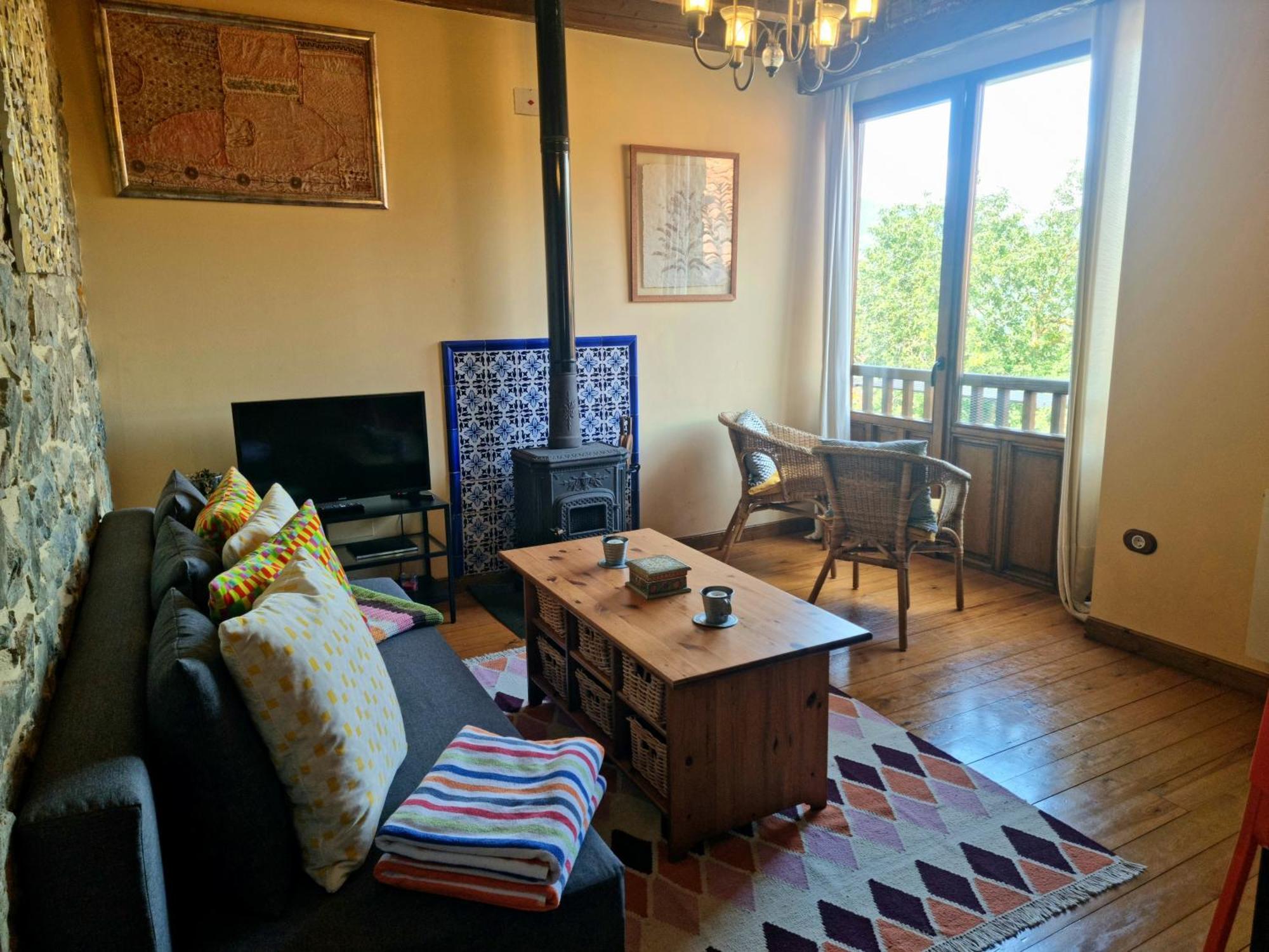 La Casa De Las Chimeneas Tudes ภายนอก รูปภาพ